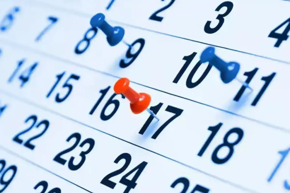 Todos los feriados de mayo: qué días no se trabaja y cómo quedan los fines de semana