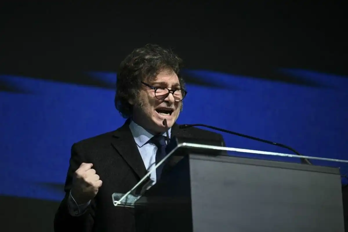 REVISIÓN. Adepa manifestó su preocupación por la decisión y pidió restablecer las condiciones de trabajo.