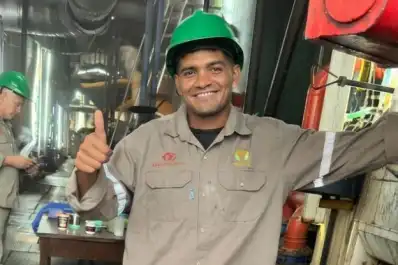 Trabaja en un ingenio, juega sin dormir y volvió a Bella Vista para cumplir un sueño