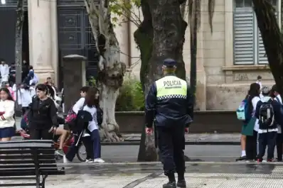 Mensajes con amenazas en escuelas: “Nuestros adolescentes están en un mundo desconocido”