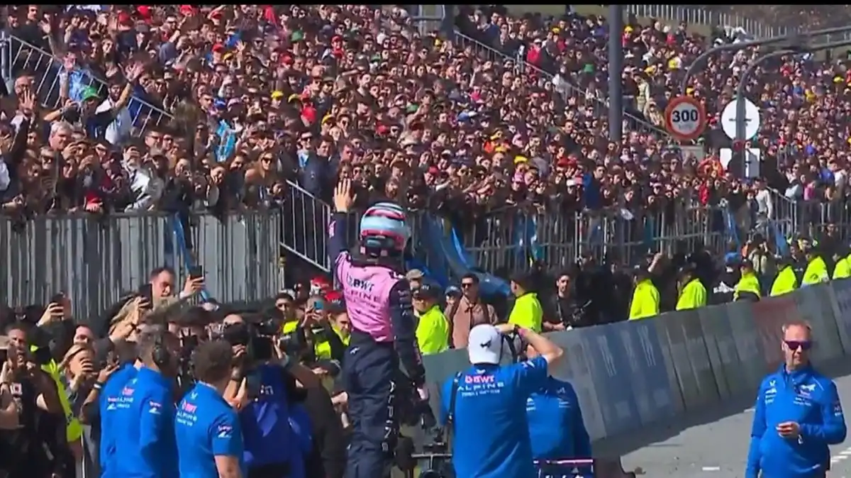 Así fue el debut de Colapinto en Buenos Aires ante miles de fanáticos