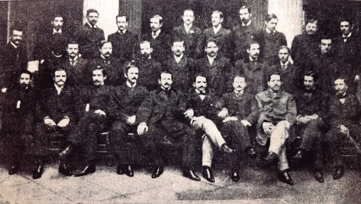 Recuerdos fotográficos: Padilla y Larreta, caminantes de la vida