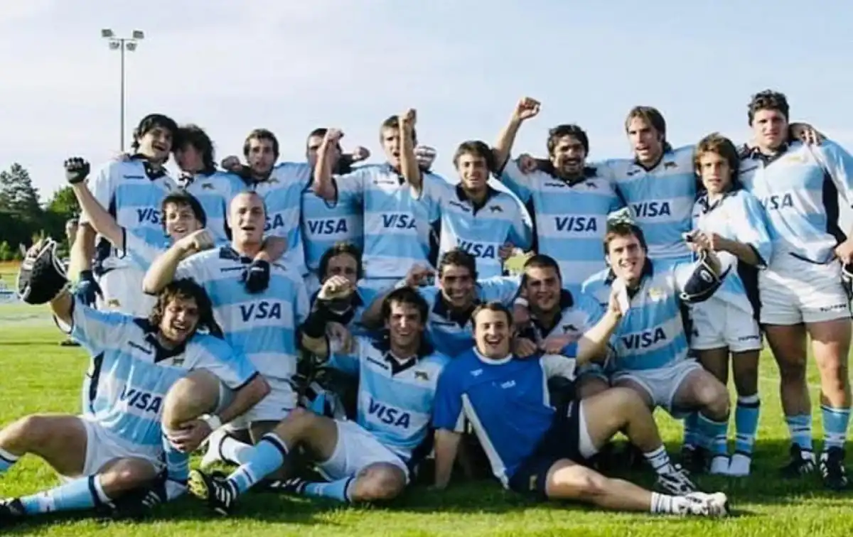 BRONCE. Álvaro Galindo capitaneó a Los Pumitas en el Mundial de 2003.