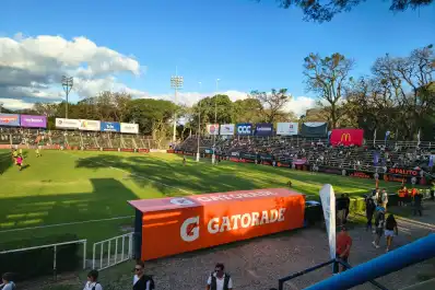 EN VIVO: Tarucas marca un poco de diferencia ante Peñarol