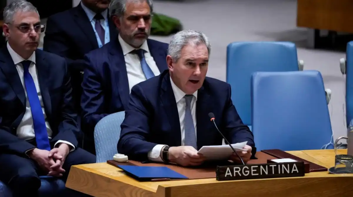 PABLO QUIRNO. El canciller condenó a Irán por el cierre del estrecho de Ormuz y respaldó a EEUU e Israel.