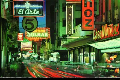 Recuerdos fotográficos: la esquina de San Martín y Muñecas, entre los 60 y los 80