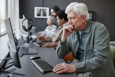 Cómo es la nueva IA argentina diseñada para que la tercera edad la use con total privacidad y sin internet