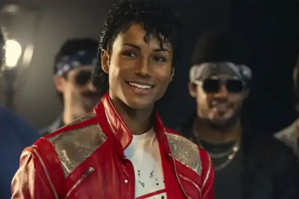 Concurso en un cine: los tucumanos se dedicaron a imitar a Michael Jackson