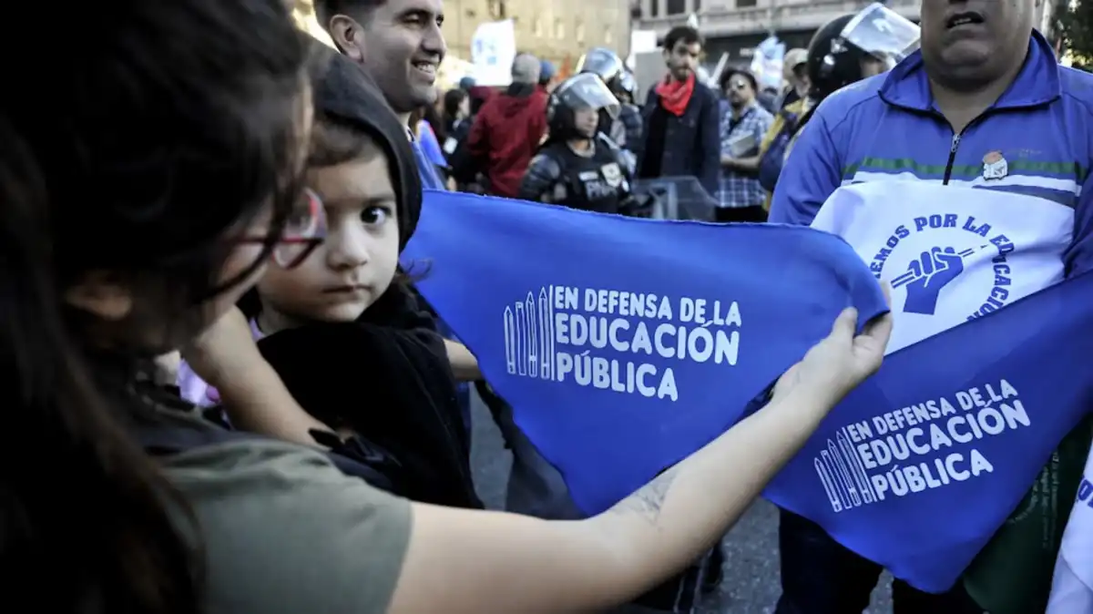 Tensión universitaria: el Gobierno intimó a los rectores a garantizar las clases y la UBA respondió con dureza