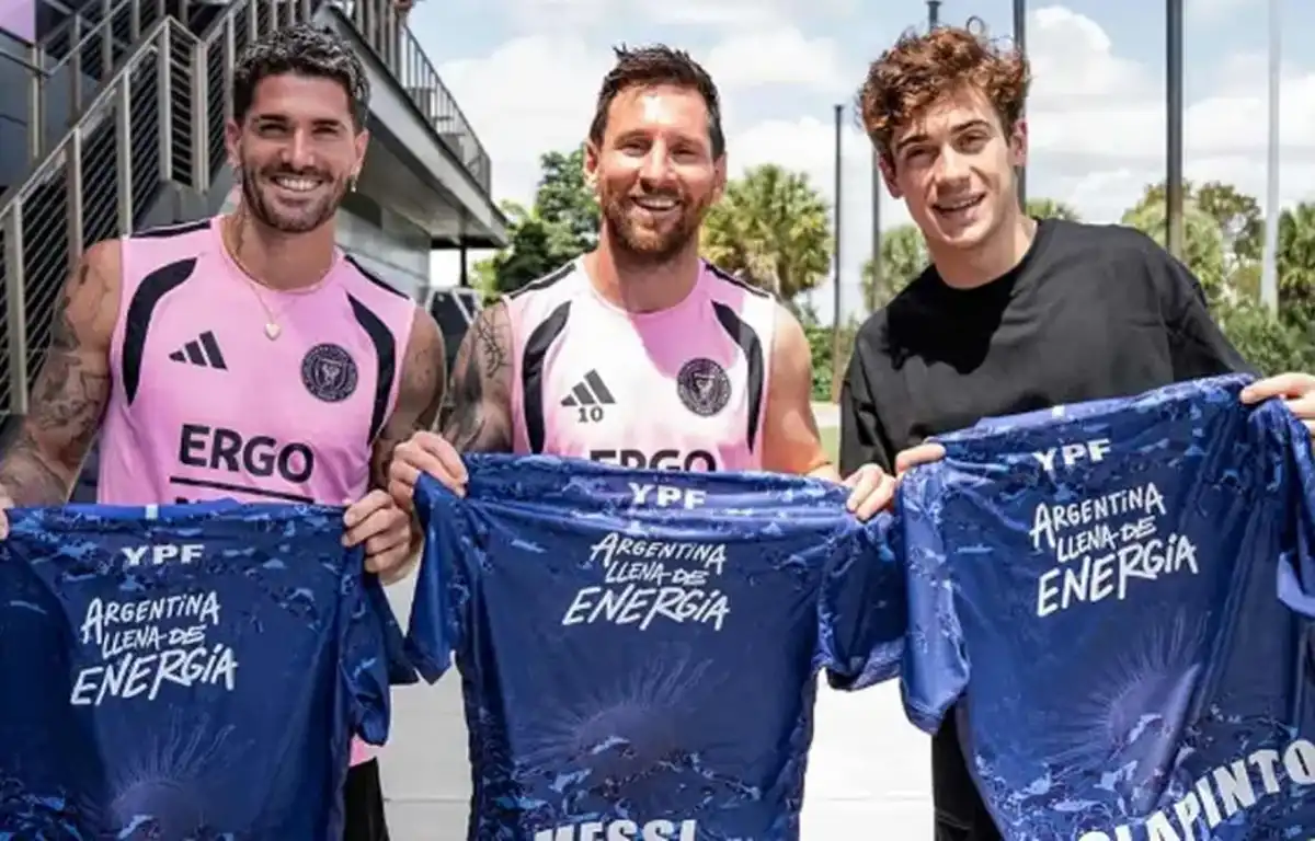 Franco Colapinto conoció a Lionel Messi antes del GP de F1. 