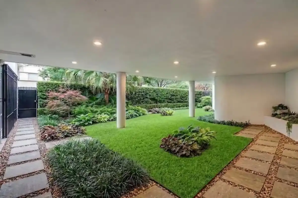 Pusieron a la venta la histórica mansión de Franco Macri: cómo es y cuánto cuesta