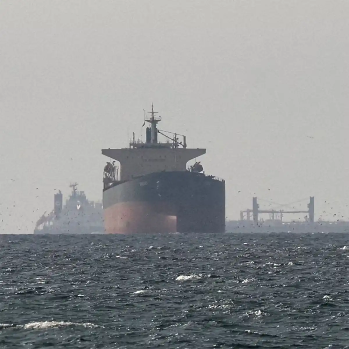 CLAVE. Por el estrecho de Ormuz pasa el 20% del comercio mundial.