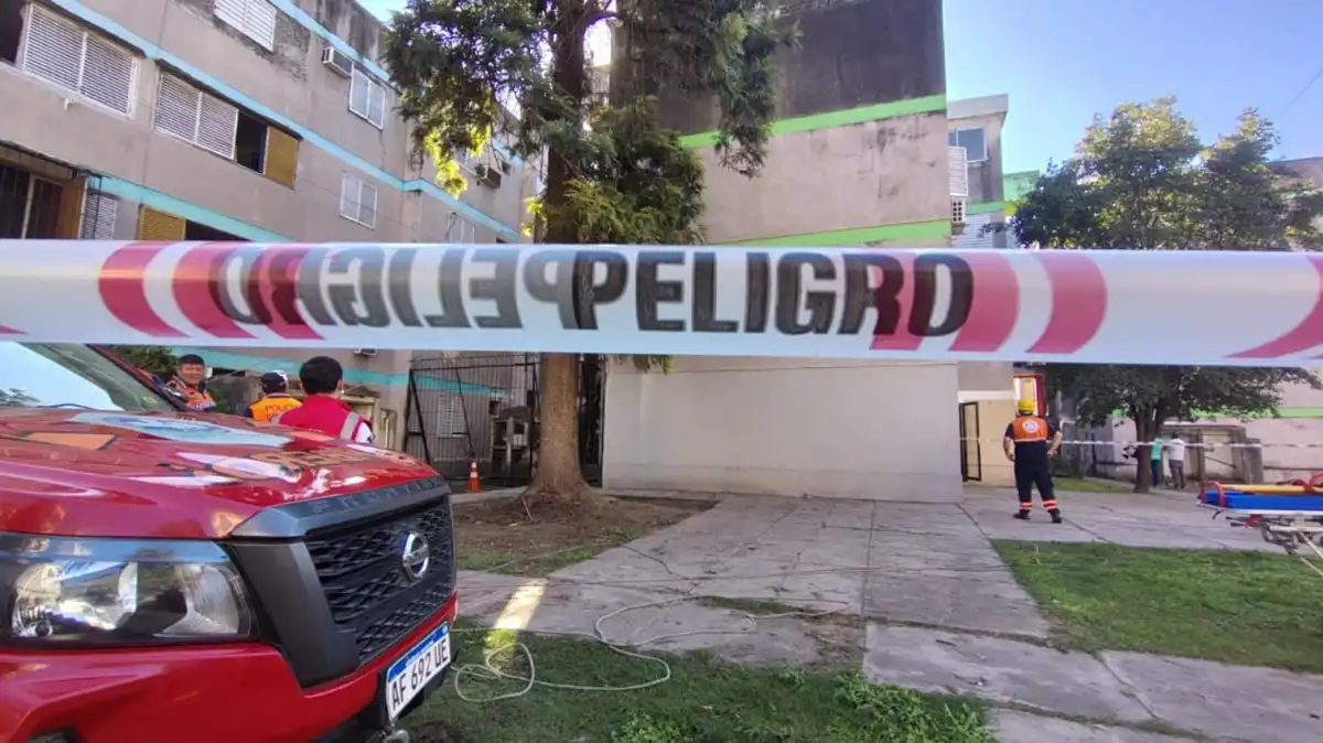 El edificio donde se produjo el derrumbe. 