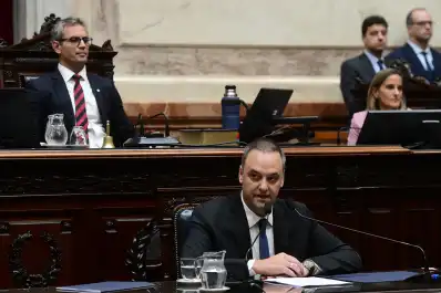 EN VIVO Adorni destaca los logros de su gestión ante el Congreso