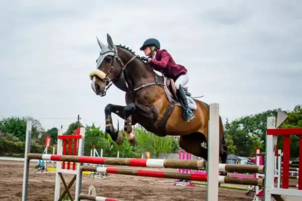 El hipismo provincial levanta el telón en La Liofila