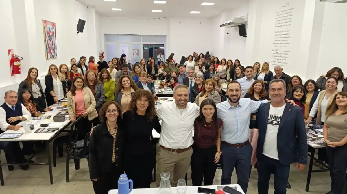 Tucumán impulsa la incorporación de la IA en las aulas con un laboratorio educativo innovador