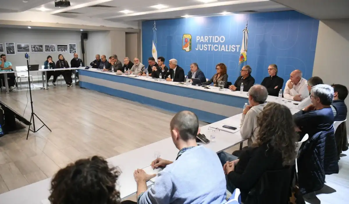 El PJ convocó a su Congreso Nacional para el 19 de mayo y apuntó contra la gestión de Milei