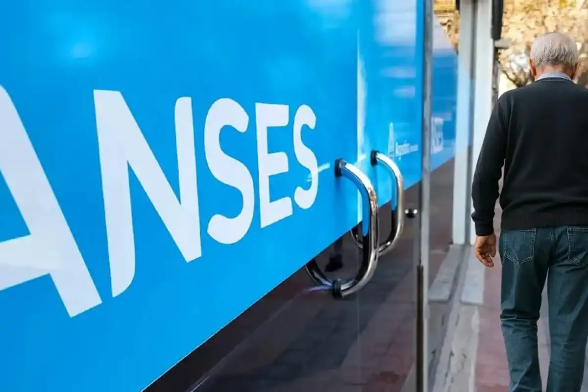Jubilados de ANSES cobrarán un extra en mayo: cuánto se paga y a quiénes alcanza