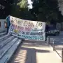 Reclamos de padres de alumnos de la Escuela Superior de Enseñanza Artística a Montaldo