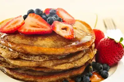 El desayuno saludable de Paulina Cocina: cómo hacer su célebre receta de panqueques de banana sin harinas