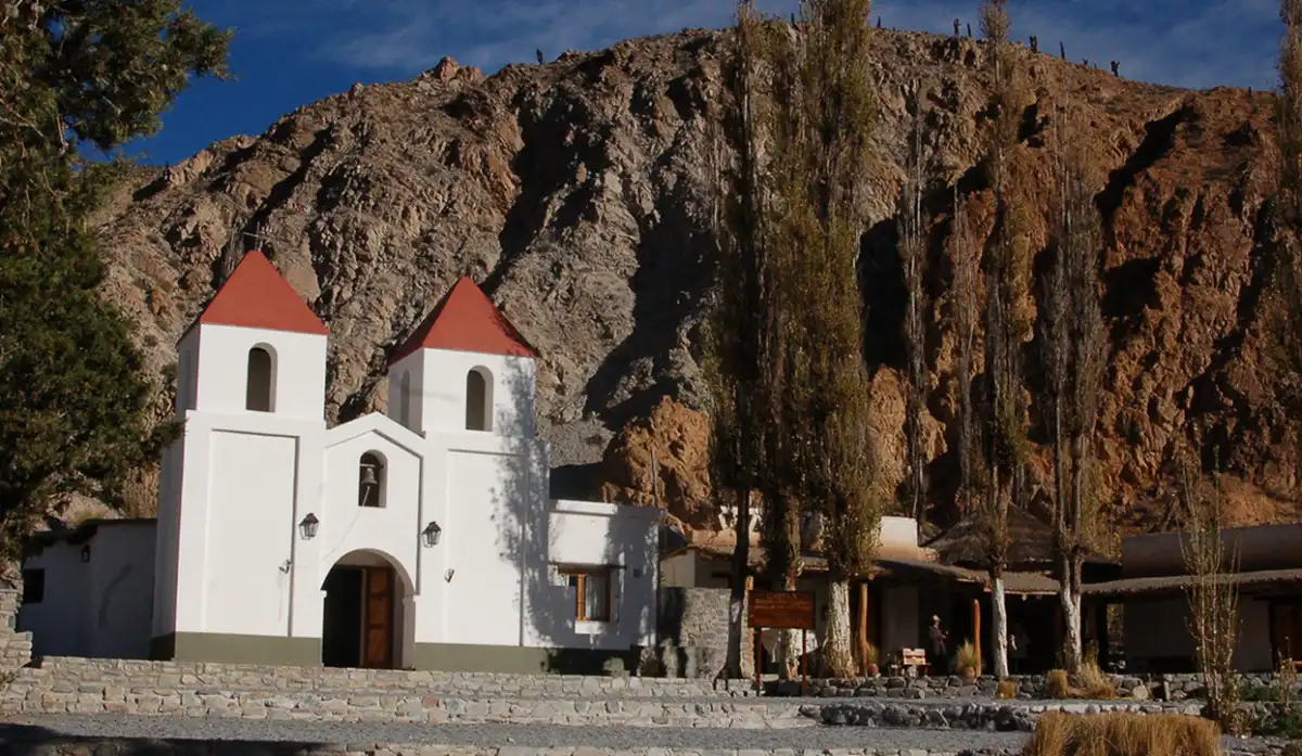 San Antonio de los Cobres alberga el Viaducto La Polvorilla.