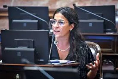 Los senadores Moisés, Andrada y Mendoza piden Salas de Prensa permanentes en los tres poderes