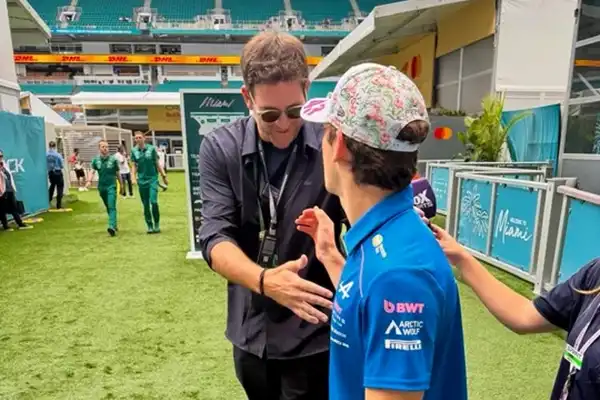 Del Potro sorprendió a Colapinto en pleno paddock y se sumó a la “invasión argentina” en Miami