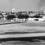 Recuerdos fotográficos: 1960. El viejo aeropuerto en la ciudad con pocos edificios