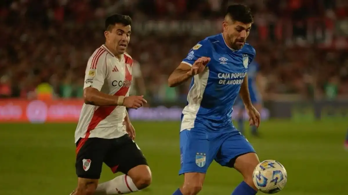 PICANTE. Díaz sacó pecho y aseguró que no es la primera vez que festeja en el Monumental contra River.