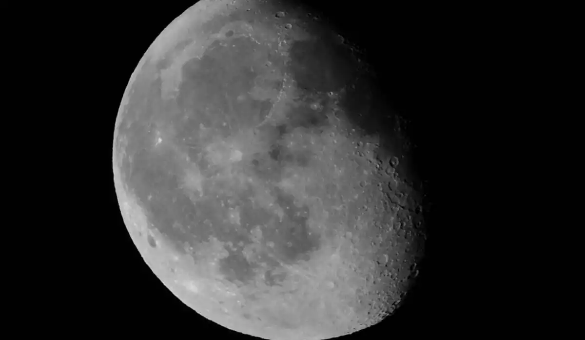 Qué hacer este lunes durante la Luna gibosa-menguante. 