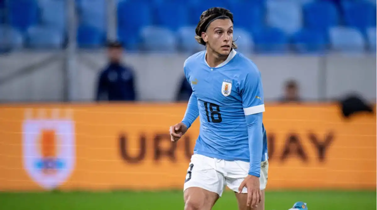 DE SELECCIÓN. Agustín Canobbio es una fija en las convocatorias de Marcelo Bielsa.