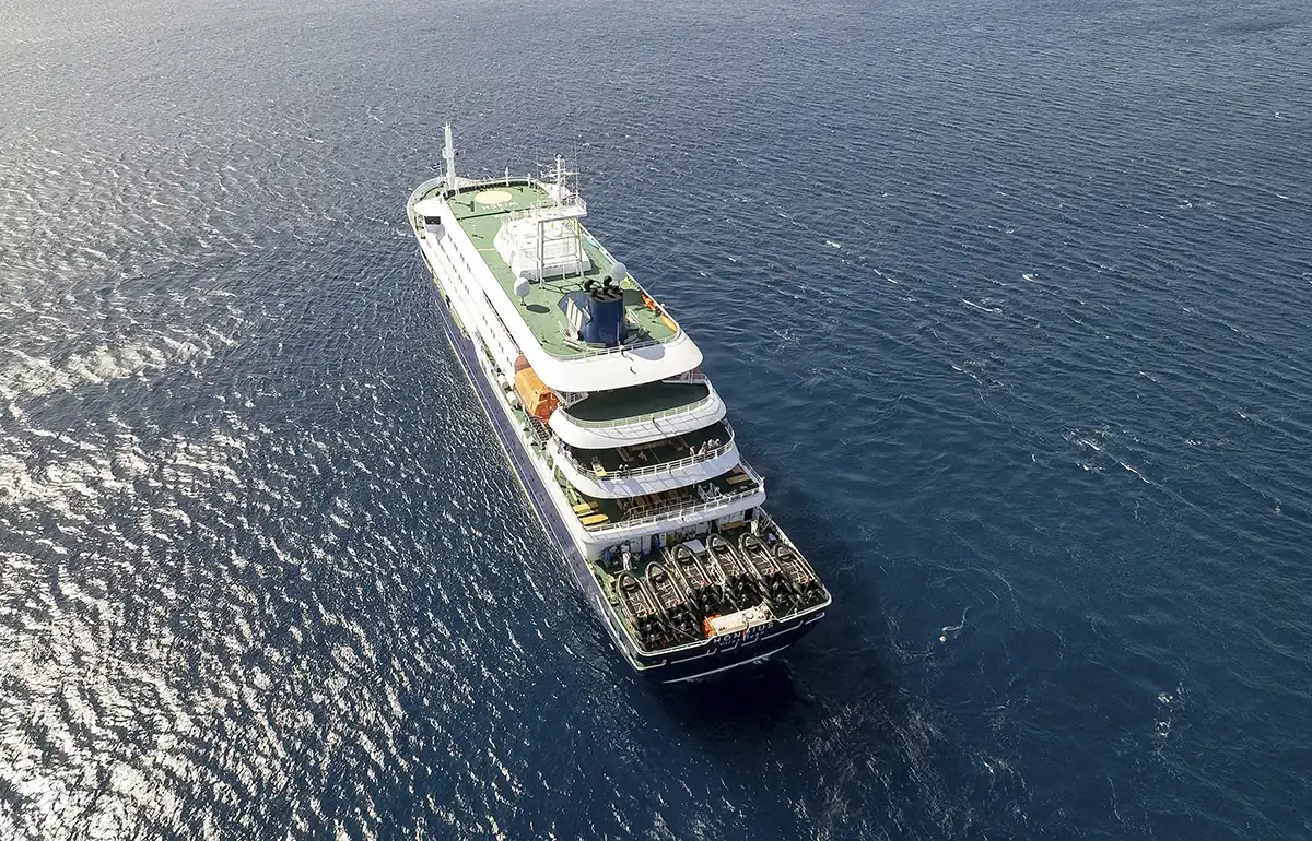 TRAYECTORIA. El crucero desembarcará en España.