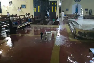 Las secuelas de las inundaciones en Alderetes: buscan salvar la capilla Santísima Trinidad con un bingo solidario