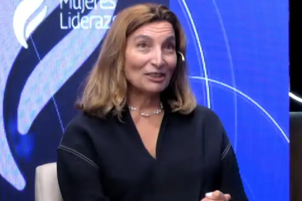 El liderazgo se ejerce desde el ejemplo: la historia de Mercedes Paz entre el tenis y McDonald's