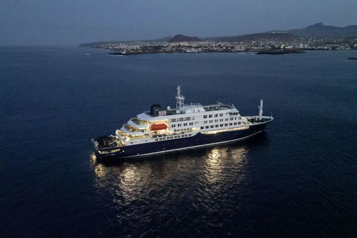 EN RUTA. El MV Hondius, que se encontraba desde el 3 en Cabo Verde,  llegaría el sábado a Tenerife.