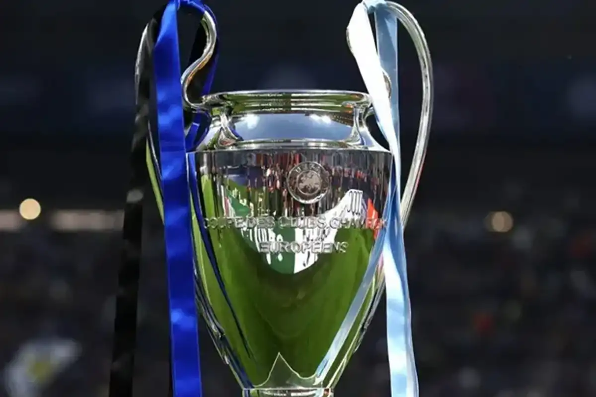 Los Gunners y los Parisinos disputarán el título más prestigioso del fútbol de clubes antes del Mundial 2026. 