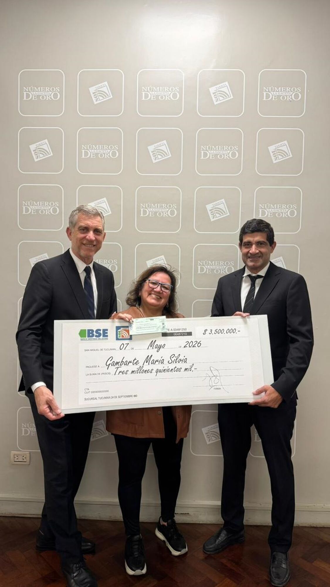 PARIENTES FAVORECIDOS. María Silvia se mostraba feliz con su premio, y adelantó que lo compartirá principalmente con sus seis nietos.