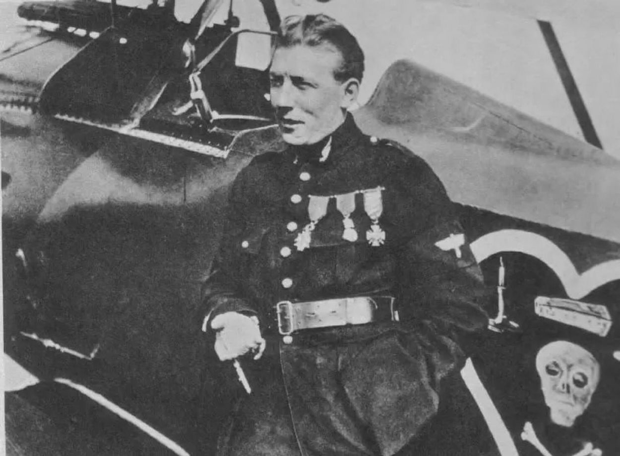 Recuerdos fotográficos: Charles Nungesser, el as del aire que aterrizó en el parque en 1913