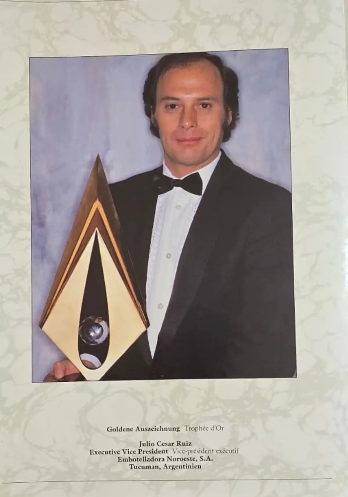 TRAYECTORIA. Ruiz fue distinguido por PepsiCo Internacional como mejor embotellador del mundo en 1984, con Pepsi, y en 1992, con Seven Up.