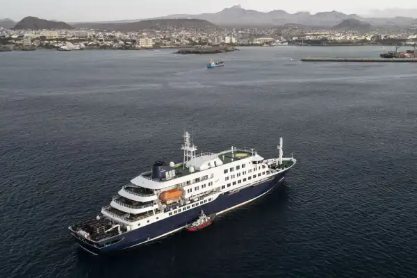 La OMS cree posible que haya más casos de hantavirus en el crucero