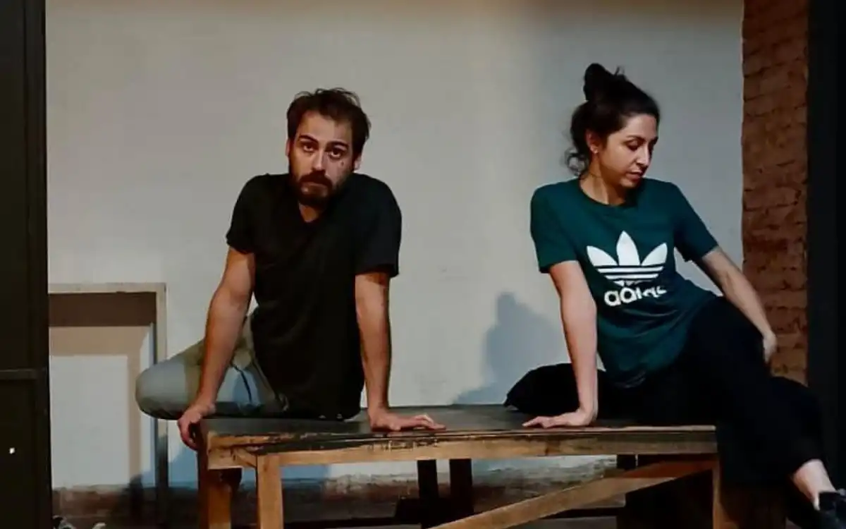 EN ENSAYO. “El sueño de los serbios” reúne distintos lenguajes.