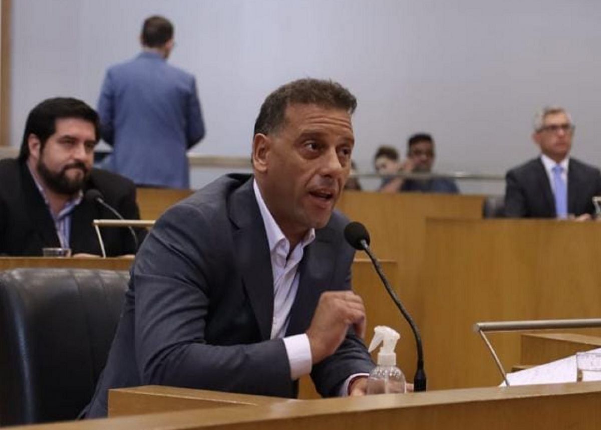 COMITÉ ESPECIAL. El concejal Vargas Aignasse preside la comisión para la reforma.