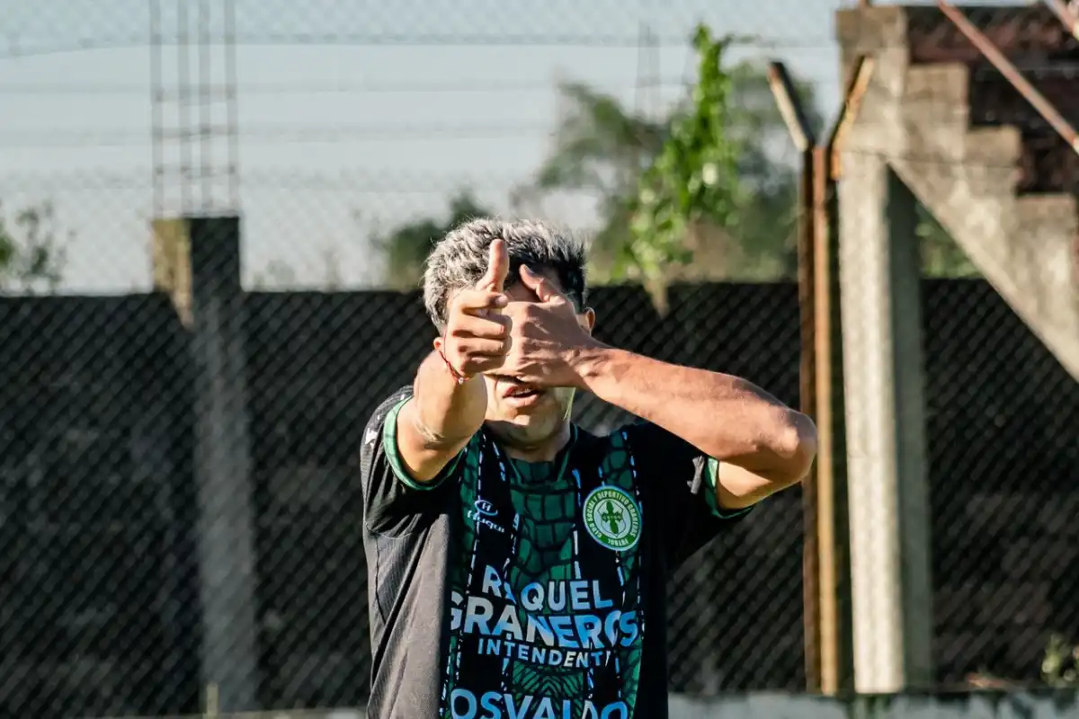 Axel Epifanio abrió el marcador a favor de Graneros.