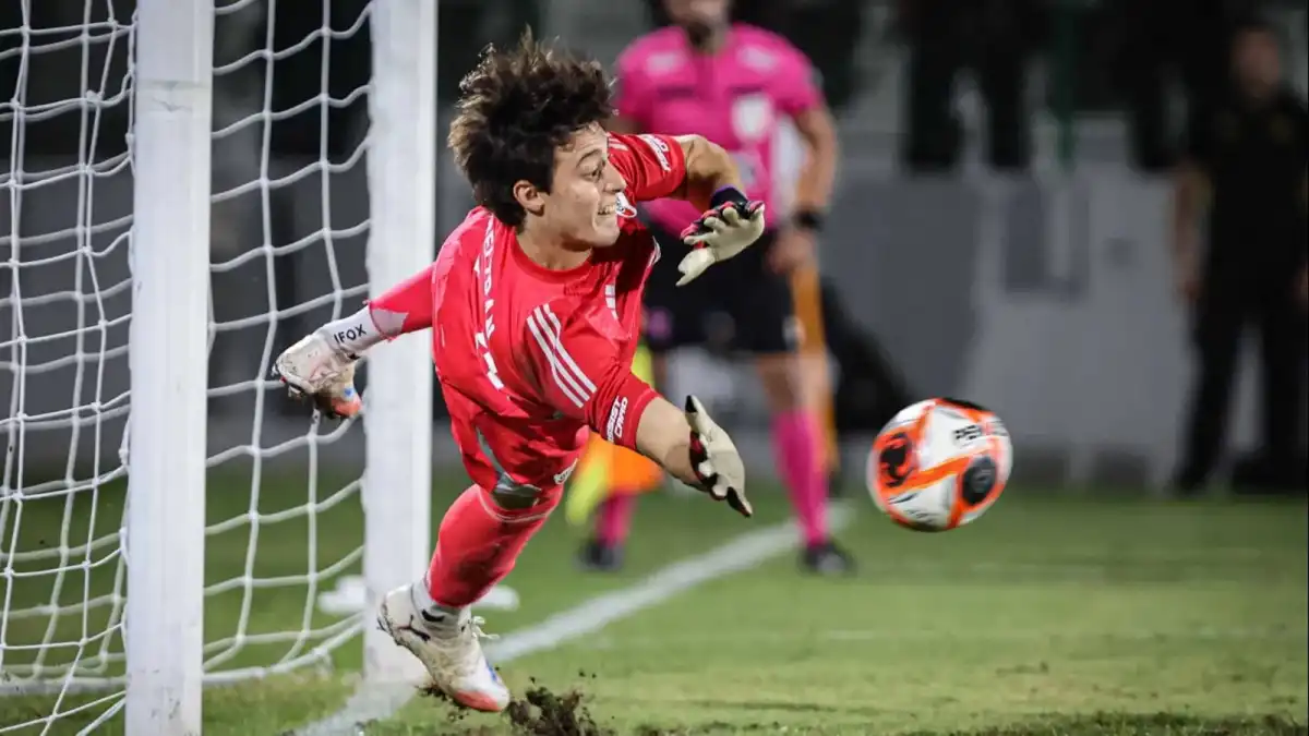 EN ÓRBITA. Santiago Beltrán volvió a tener una actuación consagratoria en la victoria por penales sobre San Lorenzo y se ganó definitivamente las miradas del cuerpo técnico de la Selección.