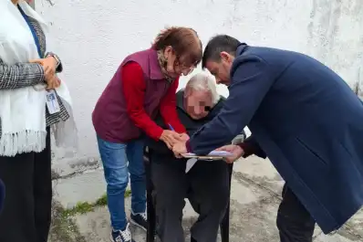 Condenan a dos mujeres por haber engañado a una mujer de 88 años para usurpar su casa