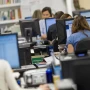 Cambia el salario de los empleados públicos: la nueva medida del Gobierno nacional que impacta en los sueldos estatales