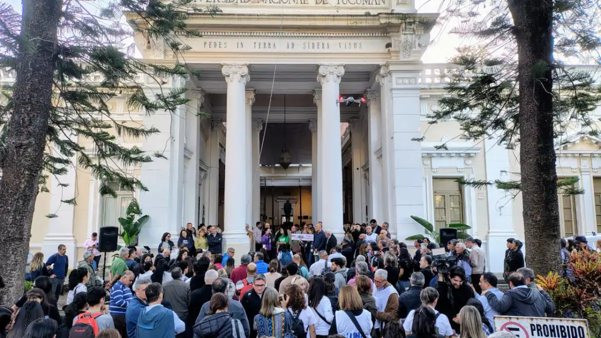 Marcha Federal Universitaria: No se trata solo de un ataque a la universidad sino de un ataque a la democracia