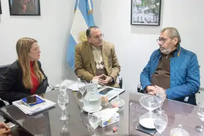 Transporte público: el Municipio y Aetat profundizan el diálogo para sostener y mejorar el servicio