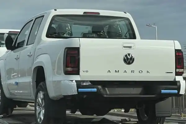 Transferencia de una camioneta: acusan a una abogada del Estado de cometer un engaño
