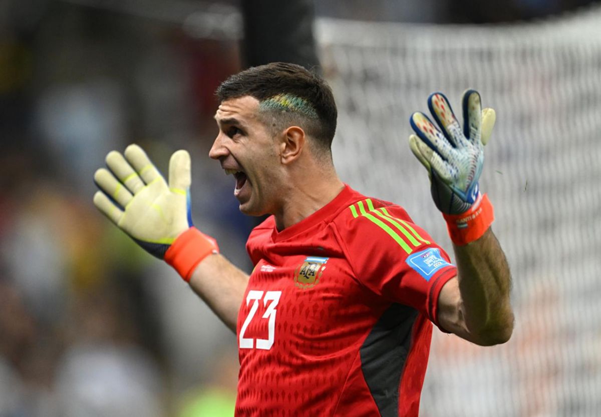 Emiliano Martínez fue una pieza clave para la obtención de la Copa del Mundo en 2022.
